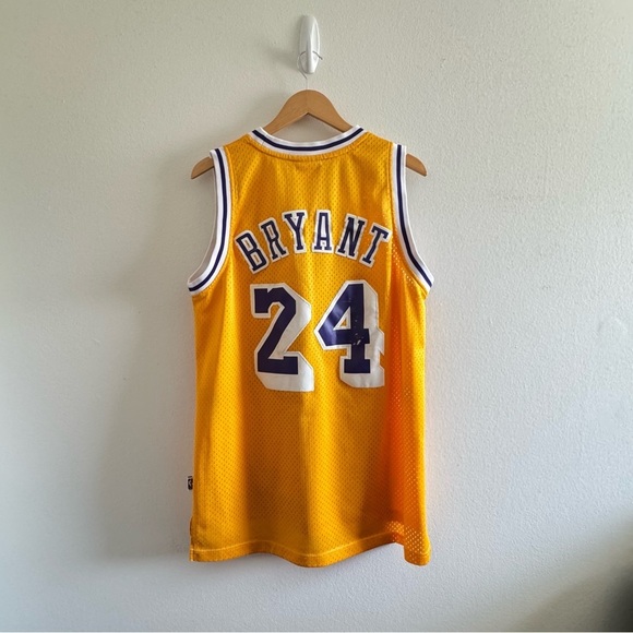 Vintage Kobe Bryant 1987-1988 Hardwood Classics Jersey size Medium - Picture 3 of 13
